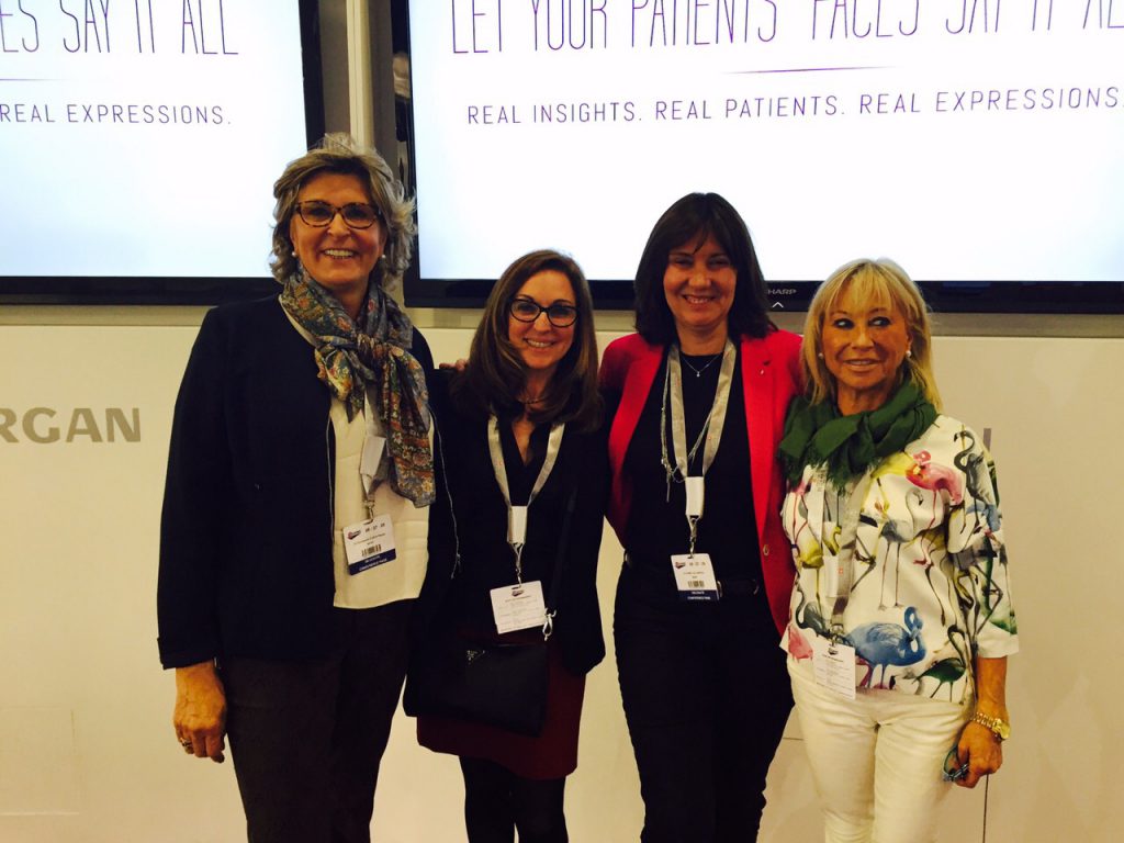 Con las Dras Escoda, Costa y Espargallas en el AMWC15