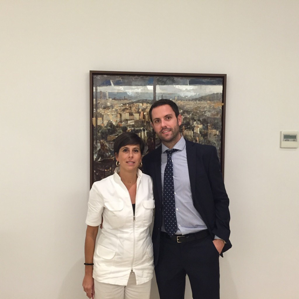 El Dr Ramos con Laura durante su estancia en nuestra consulta - Noviembre 2014